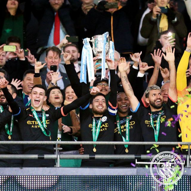 Kaiyun Sports-500w远射探照灯